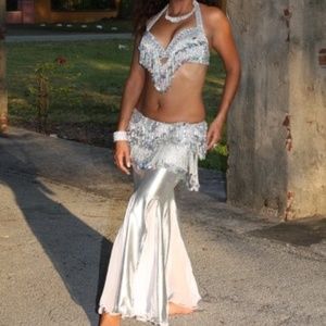 Bellydance bra and belt
